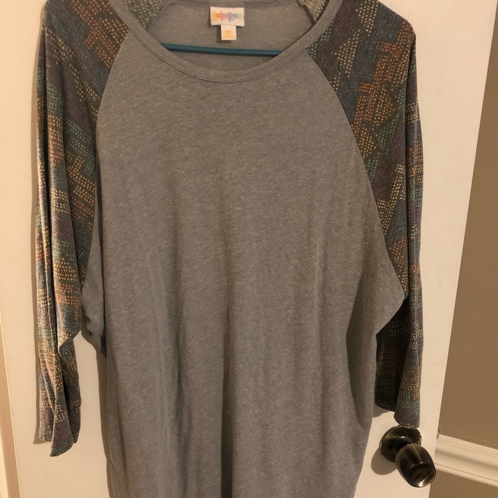 3/4 sleeve raglan